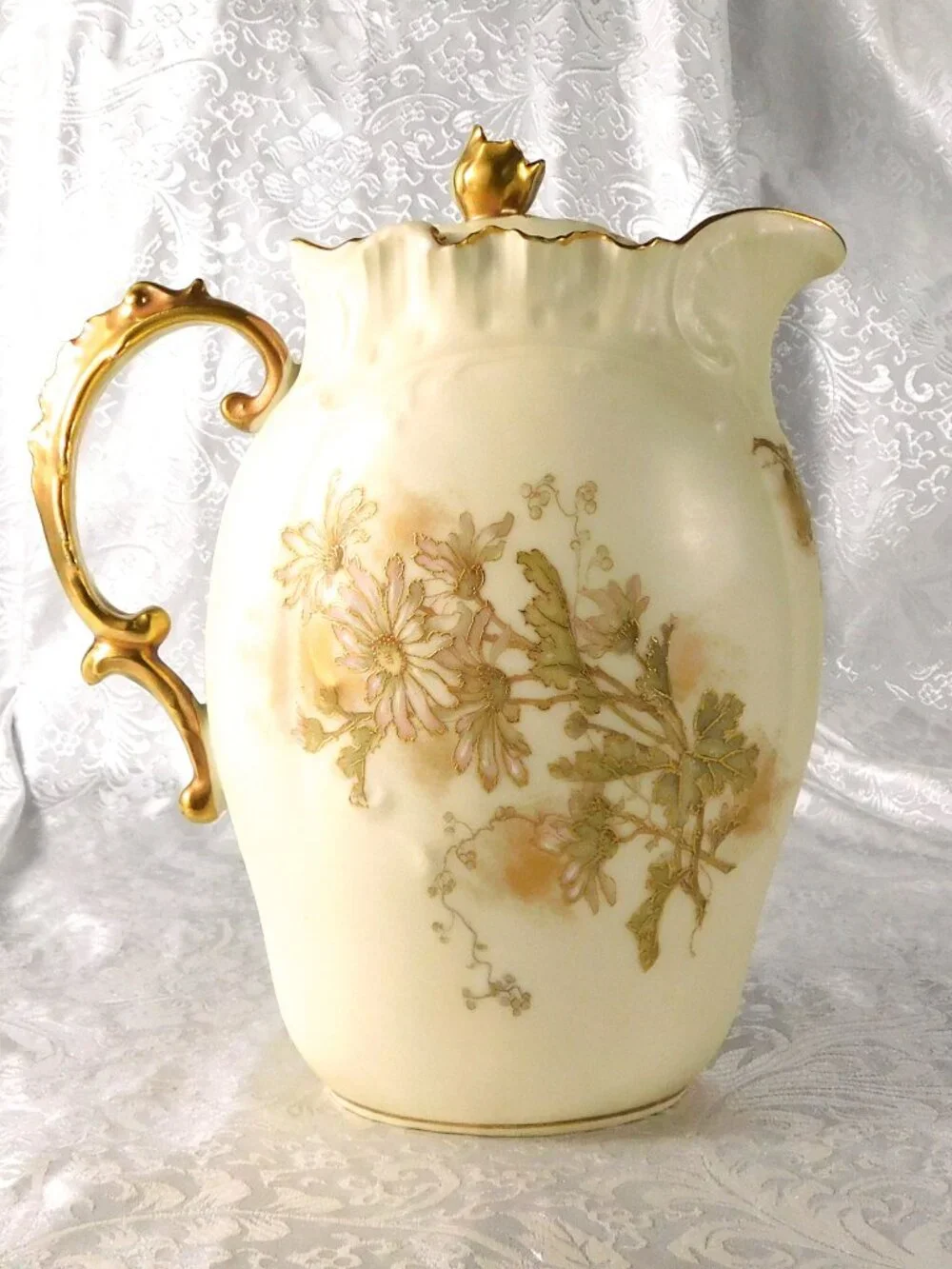 Alfred Lanternier Limoges this cream